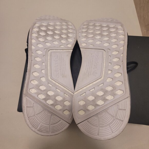 Adidas NMD R1 Glitch BB2884 Primeknit Core Black & Gray Size 11 Mens Pre-Owned - Picture 8 of 8